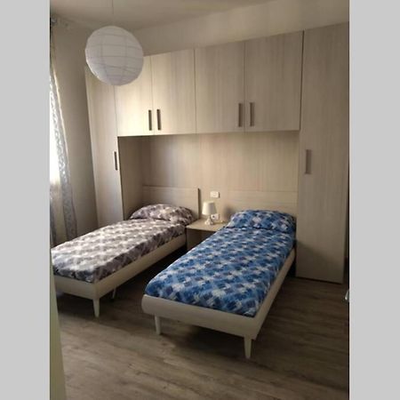 Casa "I Due Ulivi" Villa Fastiggi Pesaro Ngoại thất bức ảnh
