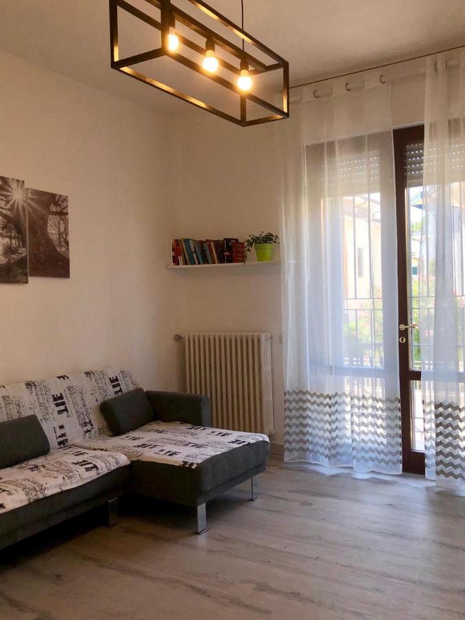 Casa "I Due Ulivi" Villa Fastiggi Pesaro Ngoại thất bức ảnh
