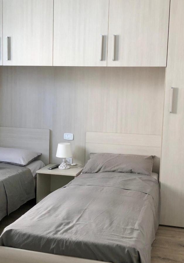Casa "I Due Ulivi" Villa Fastiggi Pesaro Ngoại thất bức ảnh